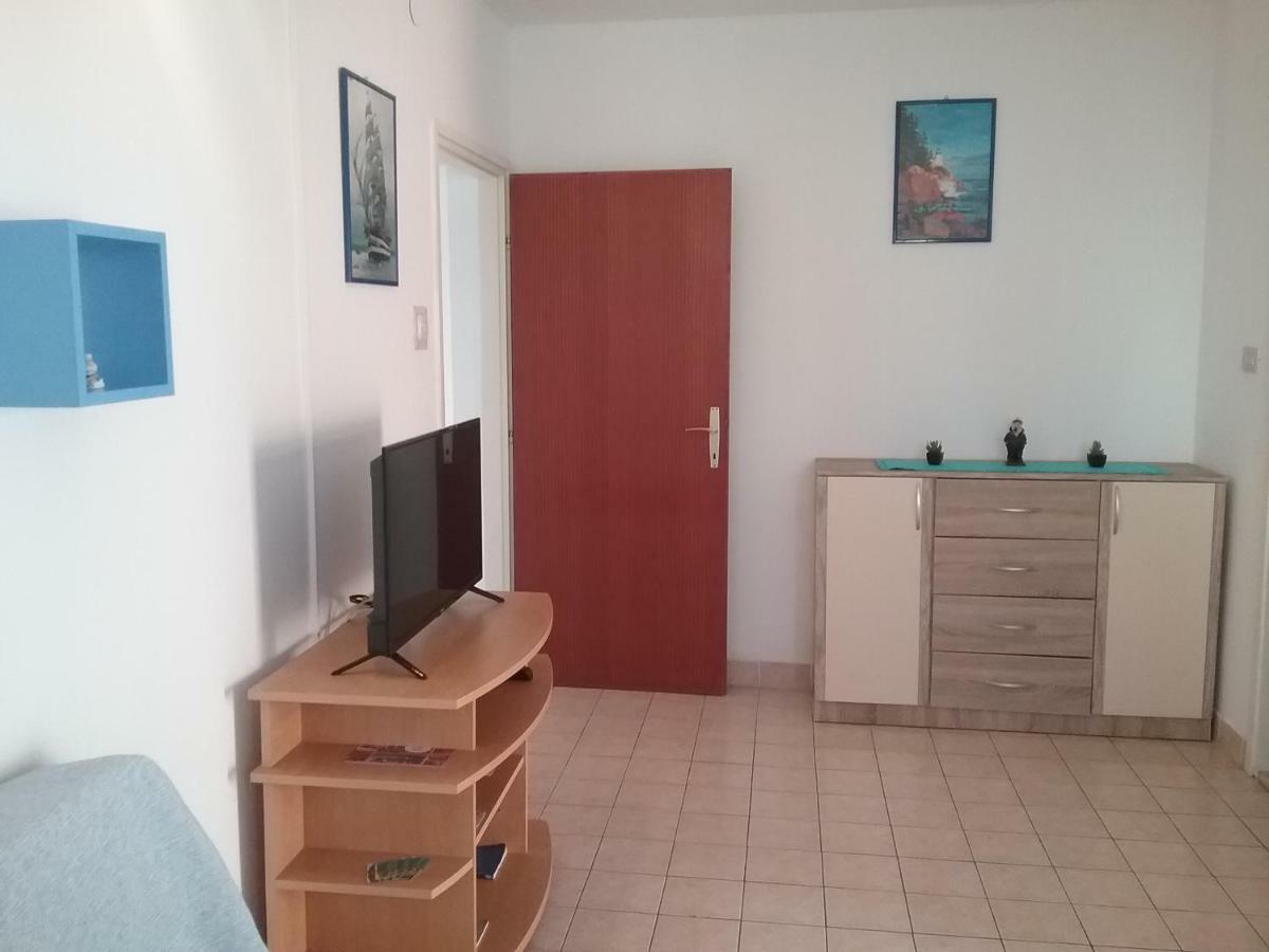 Apartmani Pisac Vis Zewnętrze zdjęcie